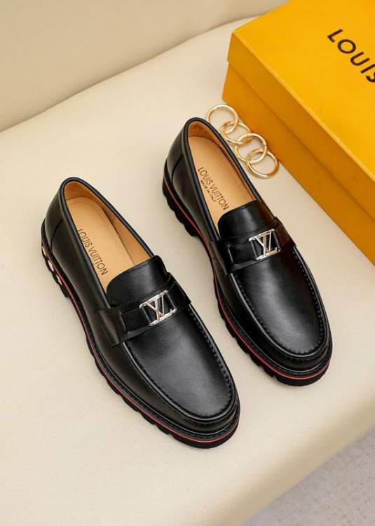 Picture of Louis Vuitton Shoes _SKULVsz38-44mnf052614302